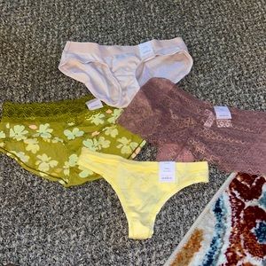 4 pair of Womans underwear